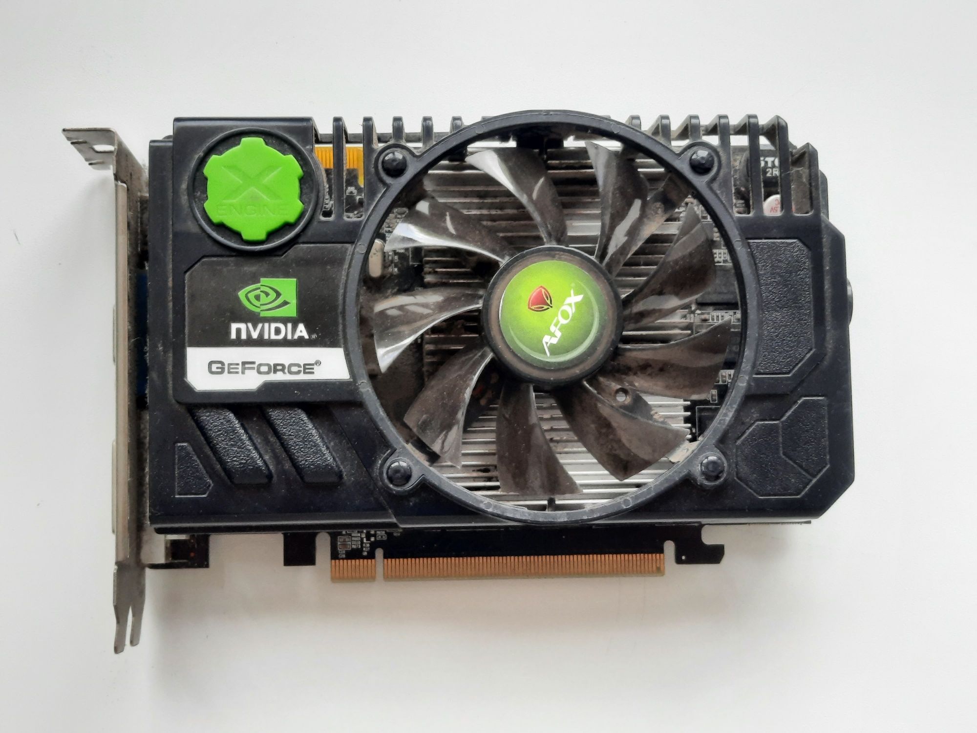Видеокарта GT220