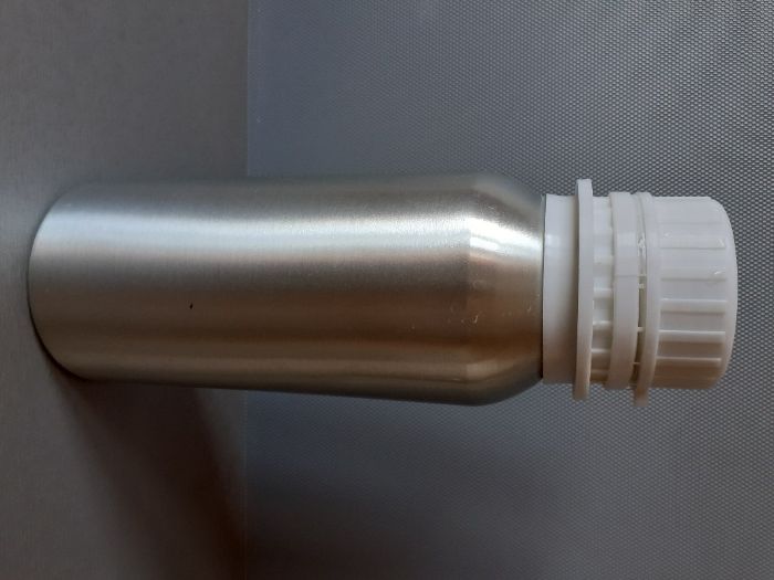 Удобна СПОРТНА  бутилка за напитки.Обем 1 литър.