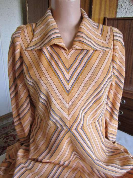 rochie din stofa din lana cu dungi +3 bonusuri si livrare gratuita*