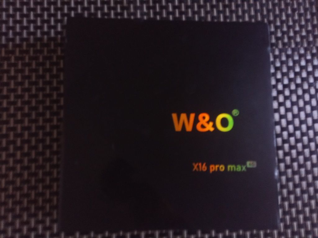 Продам телефон W&O