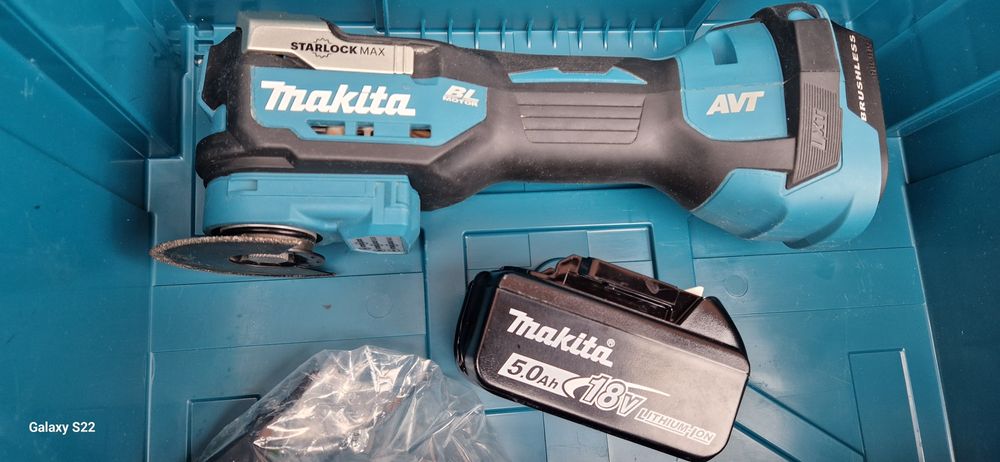 Makita impact ,multicutter pe acumulator.