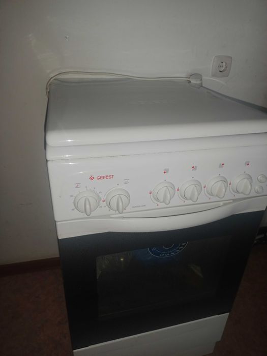 Продам газплиту Гефест
