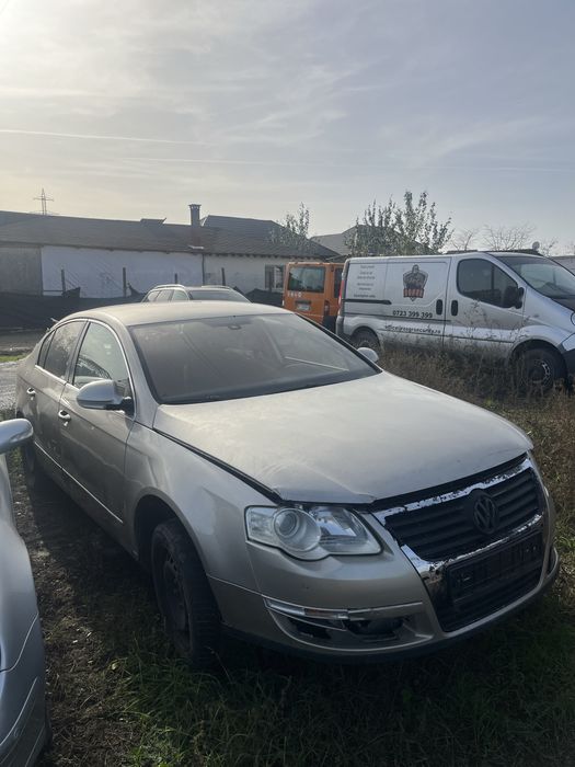Dezmembrez Vw passat b6
