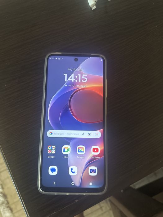 Продам новый телефон