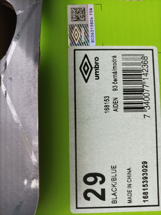 UMBRO Lamino Нови зимни боти N28,29,34