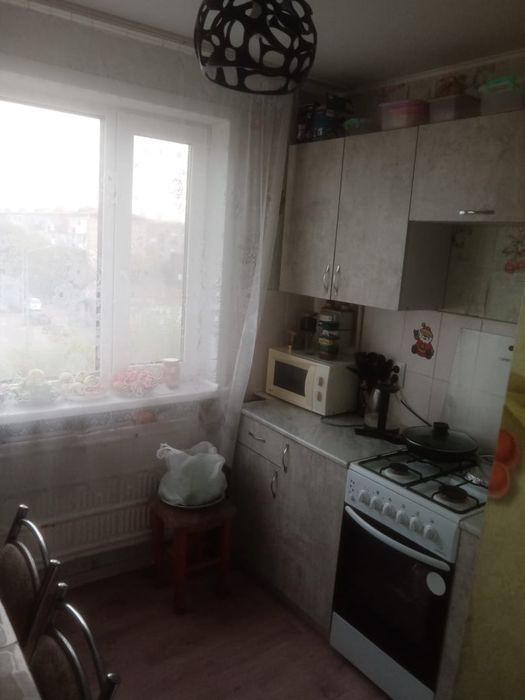 3 комнатная квартира р-н 4 и 23 школы