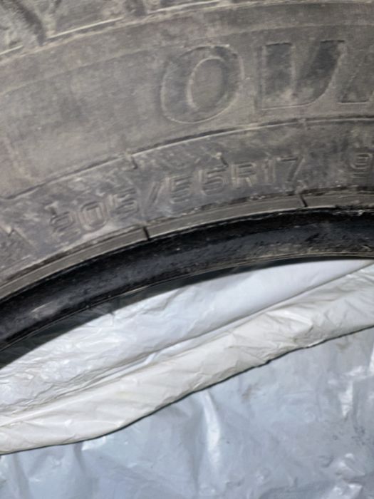 Комплект зимних шин в хрошем состоянии
