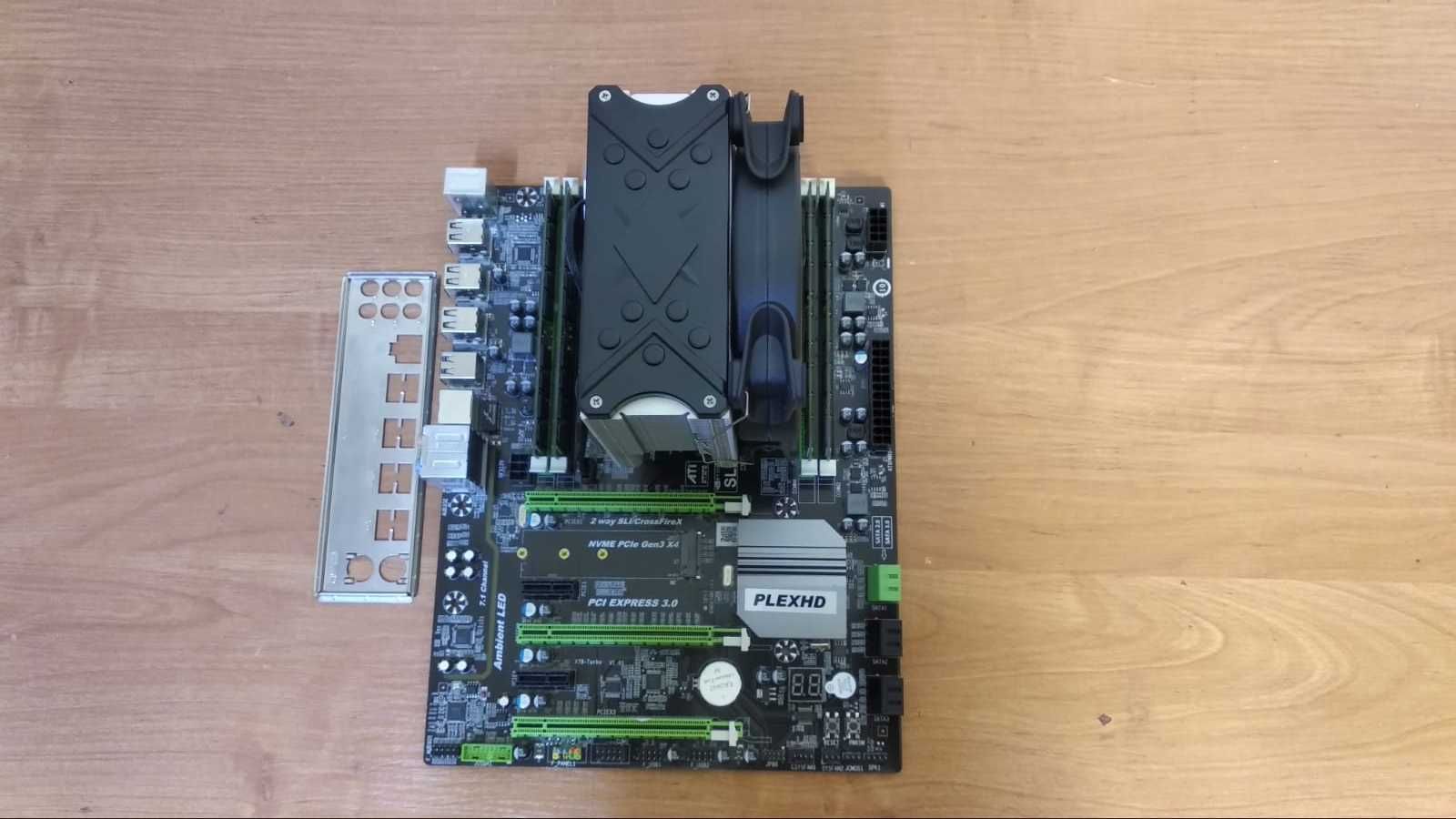 Материнская плата с процессором Xeon E5-2660  8 ядер, Озу 16 Гб