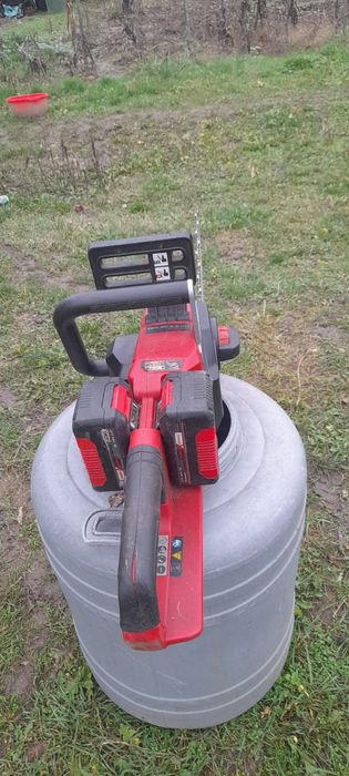 Drujba electrica pe acumulatori