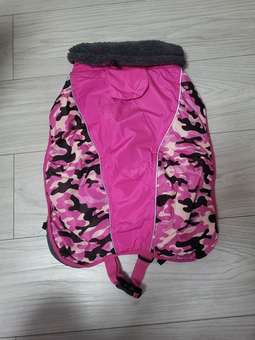 Haine caini diferite marimi