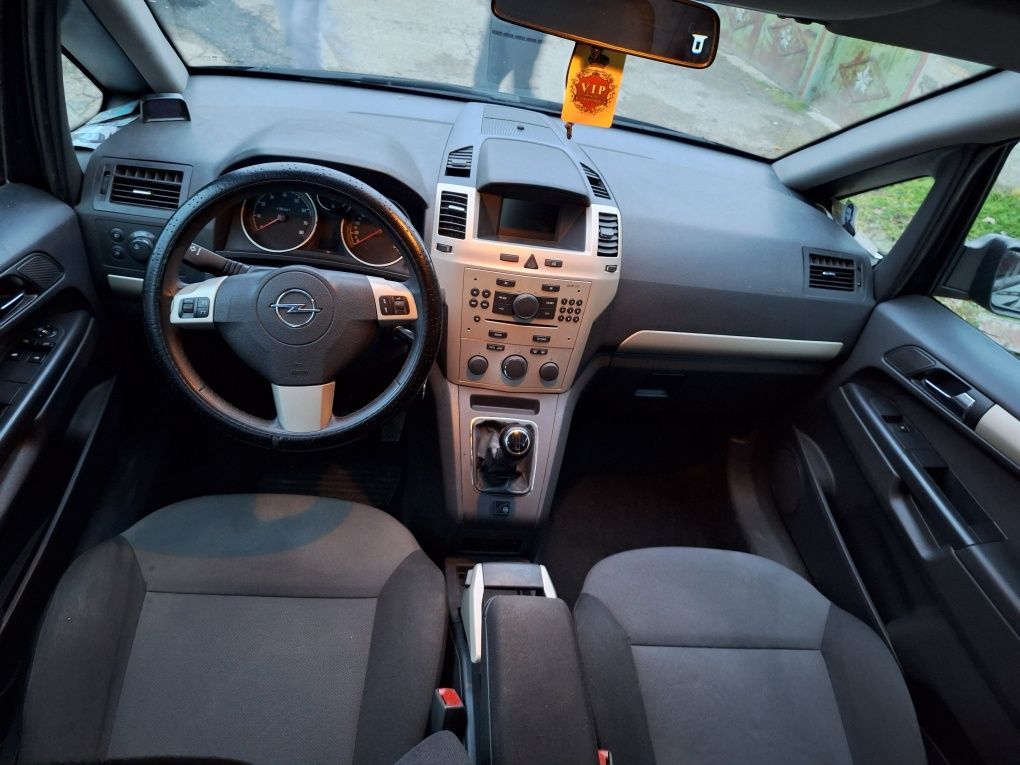 Vând Opel Zafira 7 locuri GPL