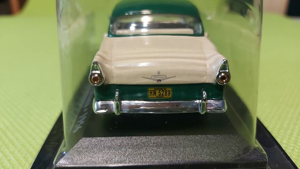 FORD FAIRLANE, LA HABANA 1956, Цена:25лв.  Модел 1:43,