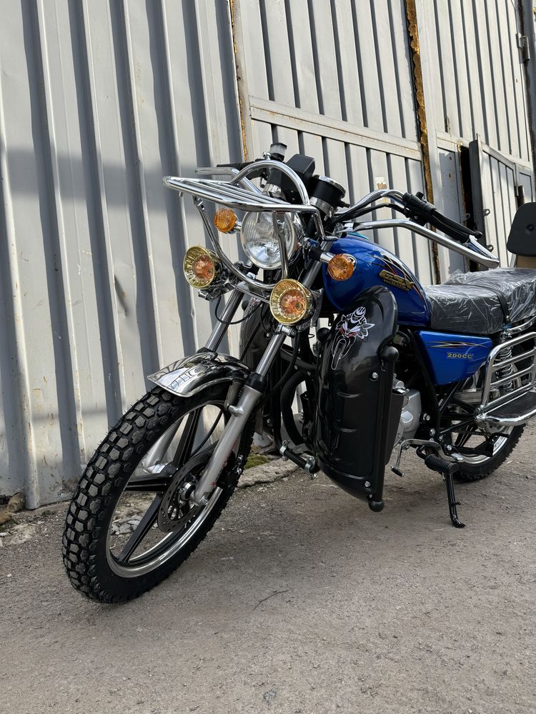 Мотоцикл GSX новый 200куб