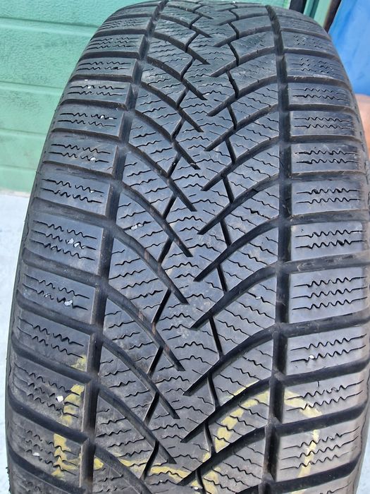 Anvelopă 205/55R16 marca Semperit, M +S ,DOT 2019