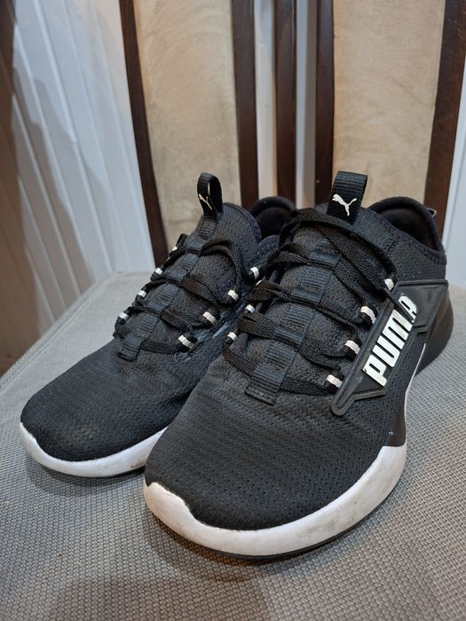 Adidași sport Puma  băieți mărimea 37