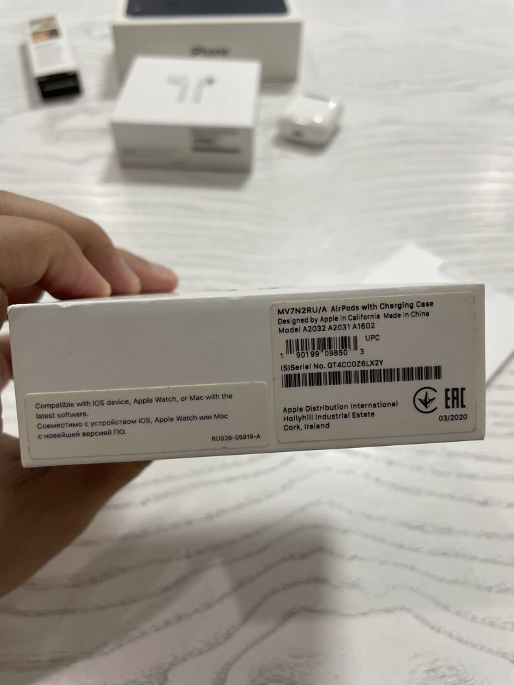 Кейс от Airpods 2.1.