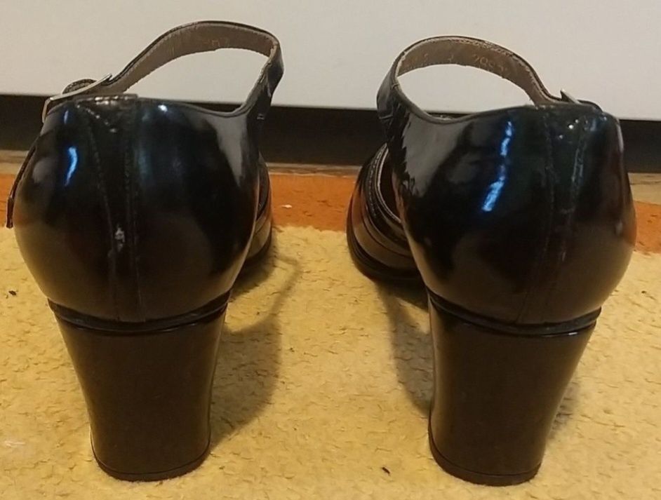 Pantofi negri piele nr.40,5 cm