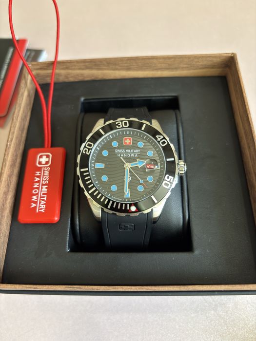 Часы Swiss Military Hanowa