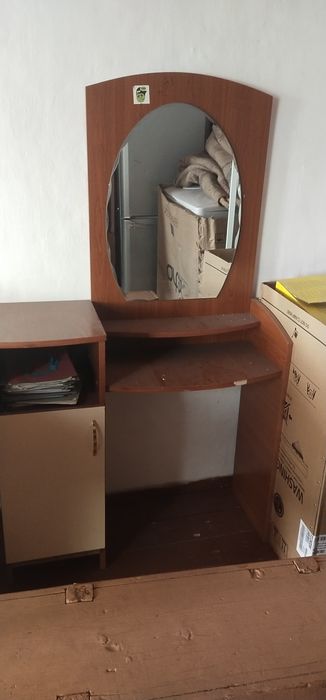 Туалетный столик