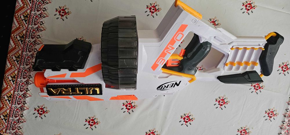 Mitraliera NERF Ultra One  cartuse de spuma