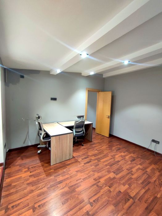 Сдается офис 60 м² в ц5 центр города (AX)