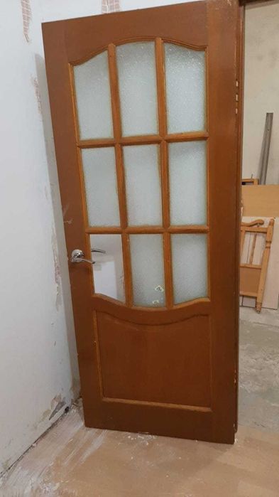 Продам межкомнатные двери