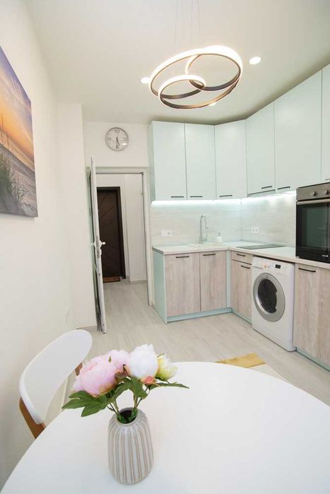 Дава се под наем Двустаен апартамент в София, Център - 42 кв.м за 765 € - Снимка #10