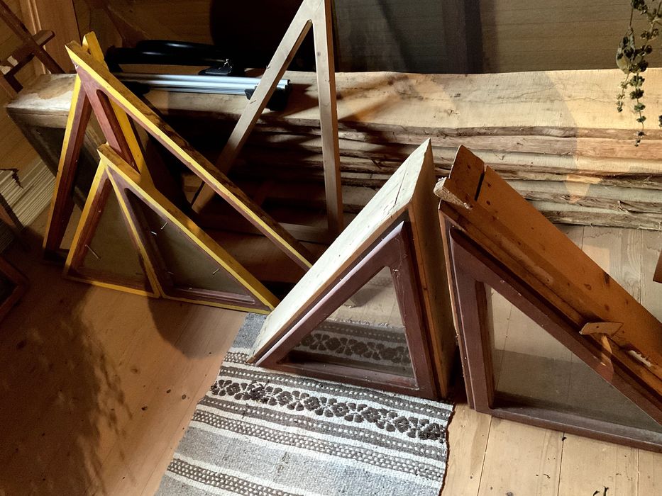 Geamuri vechi, demolari, diverse dimensiuni