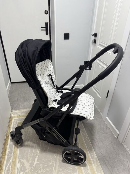 Коляска прогулочная iLove