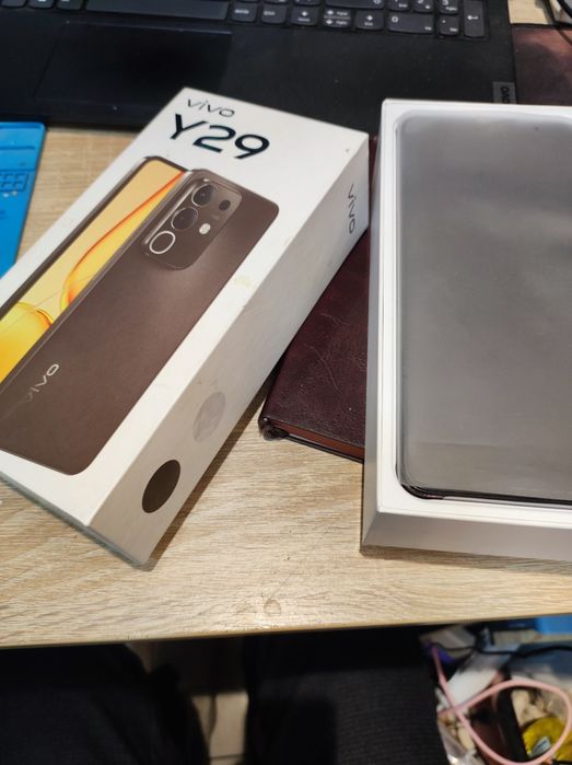 Vivo Y29  8/128gb