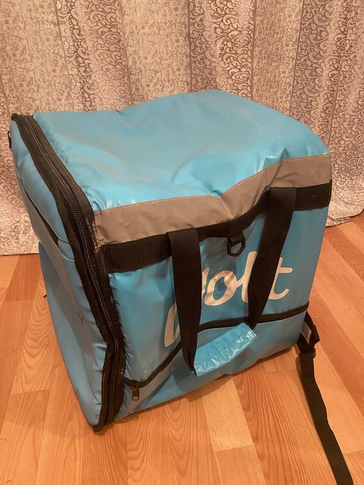 Термосумка вольт в отличном состоянии