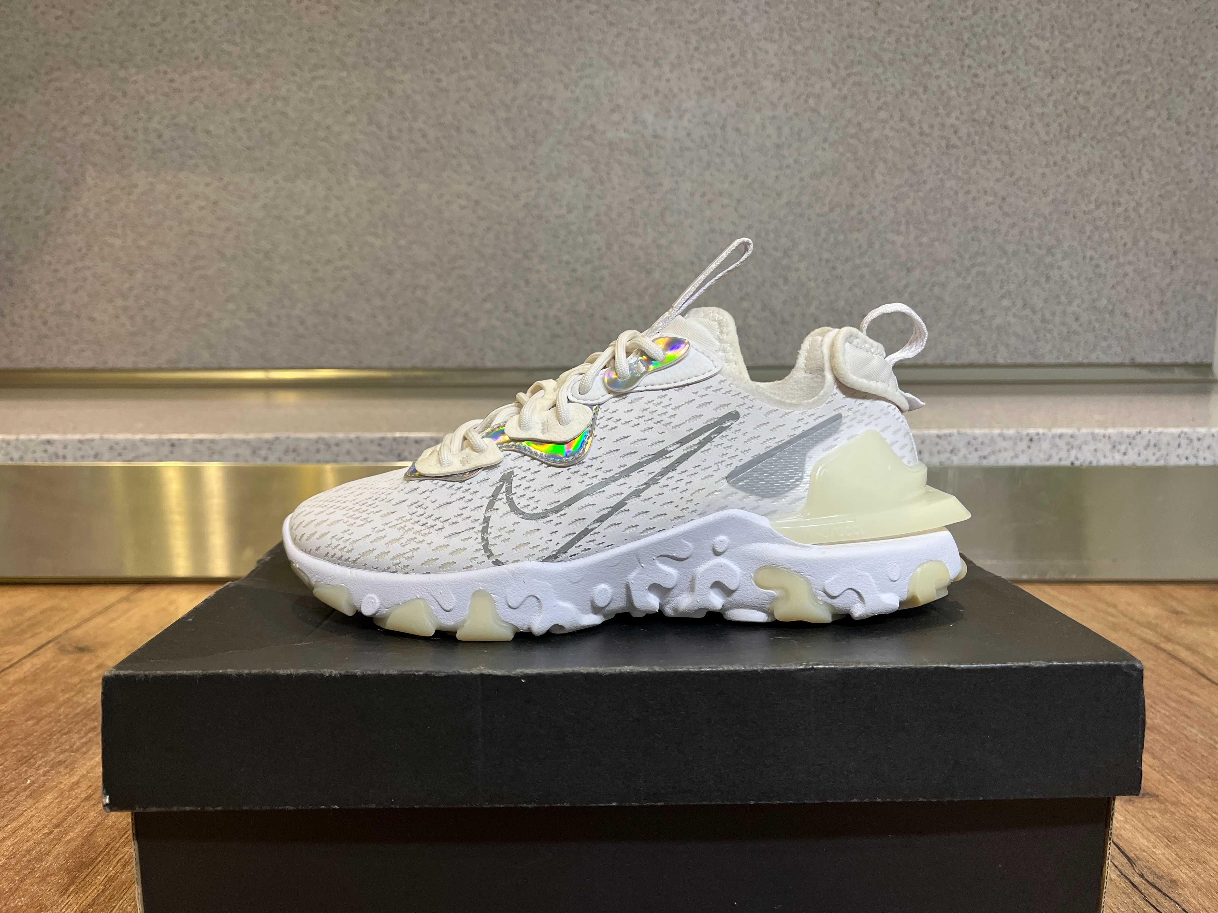 ОРИГИНАЛНИ *** Nike React VisionWhite Particle Grey