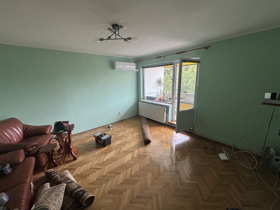 Apartament 3 camere + garaj sub bloc- Grand- ultracentral, proprietar