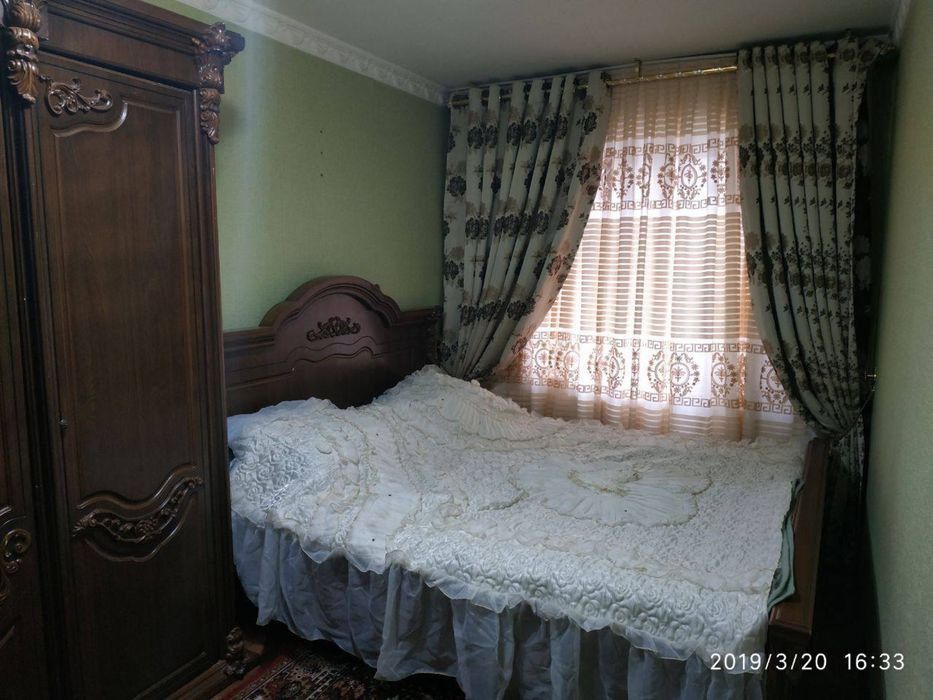 Срочно!Квартира на Шота Руставели 3/5/5 общ пл 70м с обстановкой