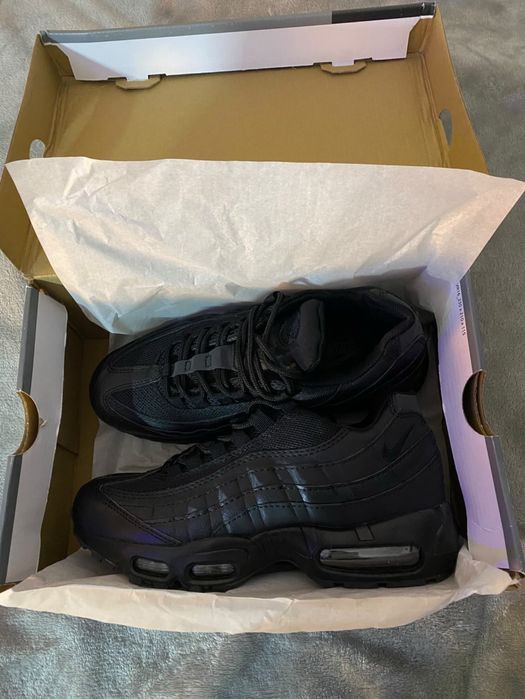 Nike Air Max 95 Essential Black 40 номер