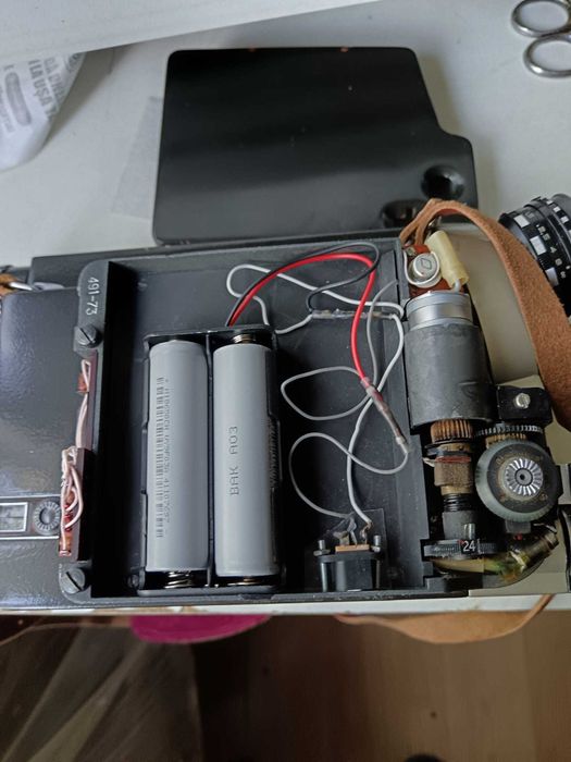 Aparat filmat KIEV 16 UE