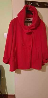 Червено палто на испанската марка Festa