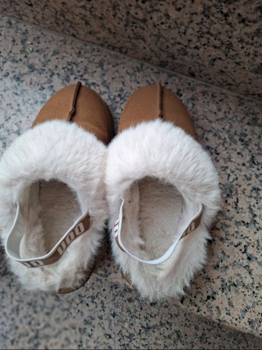 Papuci tip UGG Funkette