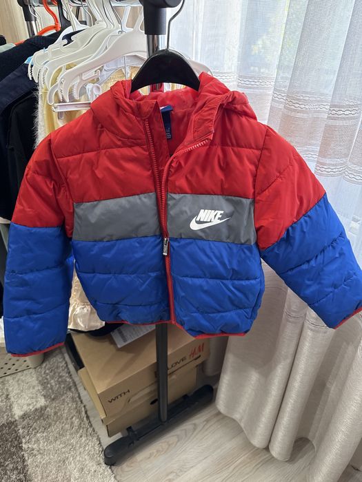 Детско яке Nike 7 г., H&M,