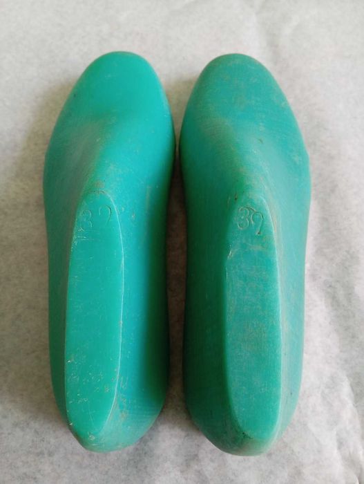 Пластмасови калъпи за детски, дамски и мъжки обувки