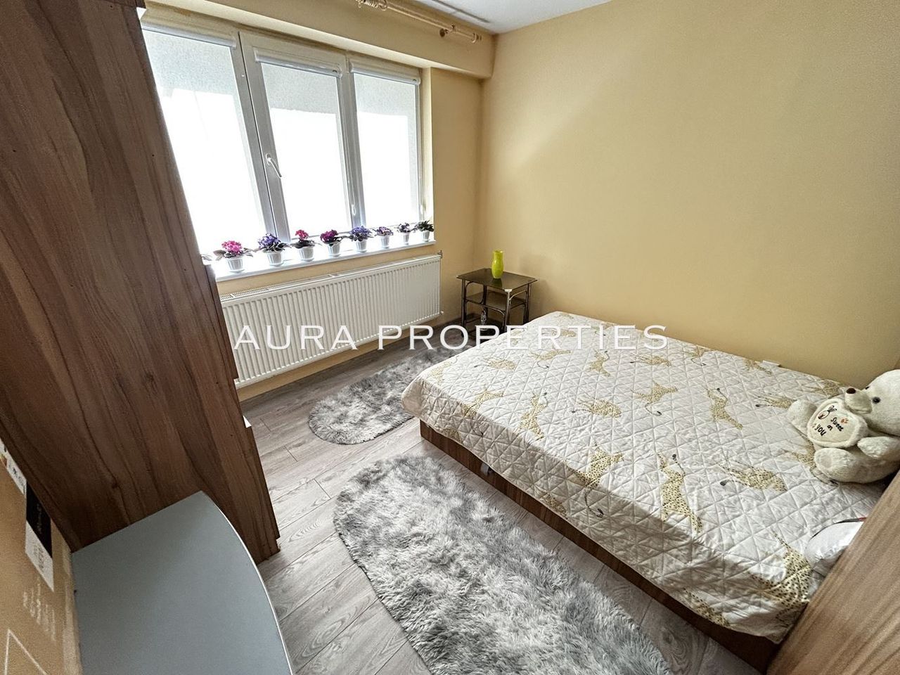 Продава се Тристаен апартамент в Разград, Орел - 76 кв.м за 1141 €/кв.м - Снимка #10