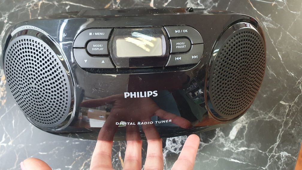 CD касетофон Philips AZ127/12 dinamic bass cd/касета