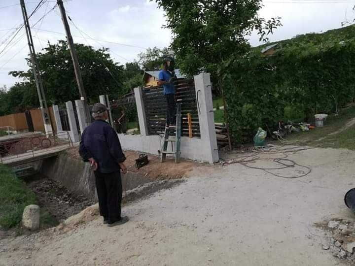 Garduri din sipca metalica si porti de diferite modele si dimensiuni