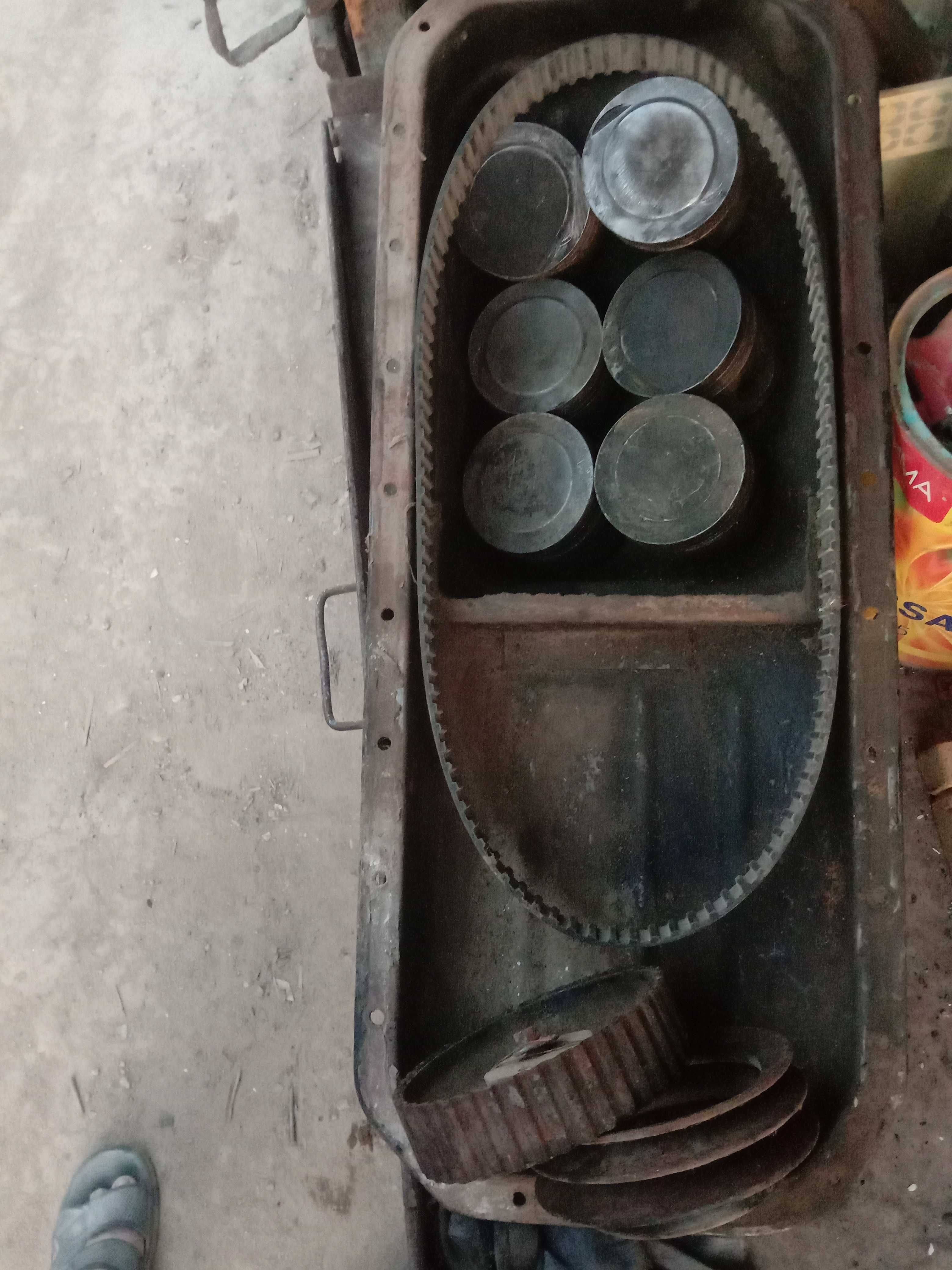 продам на бмв блок м 20  паук