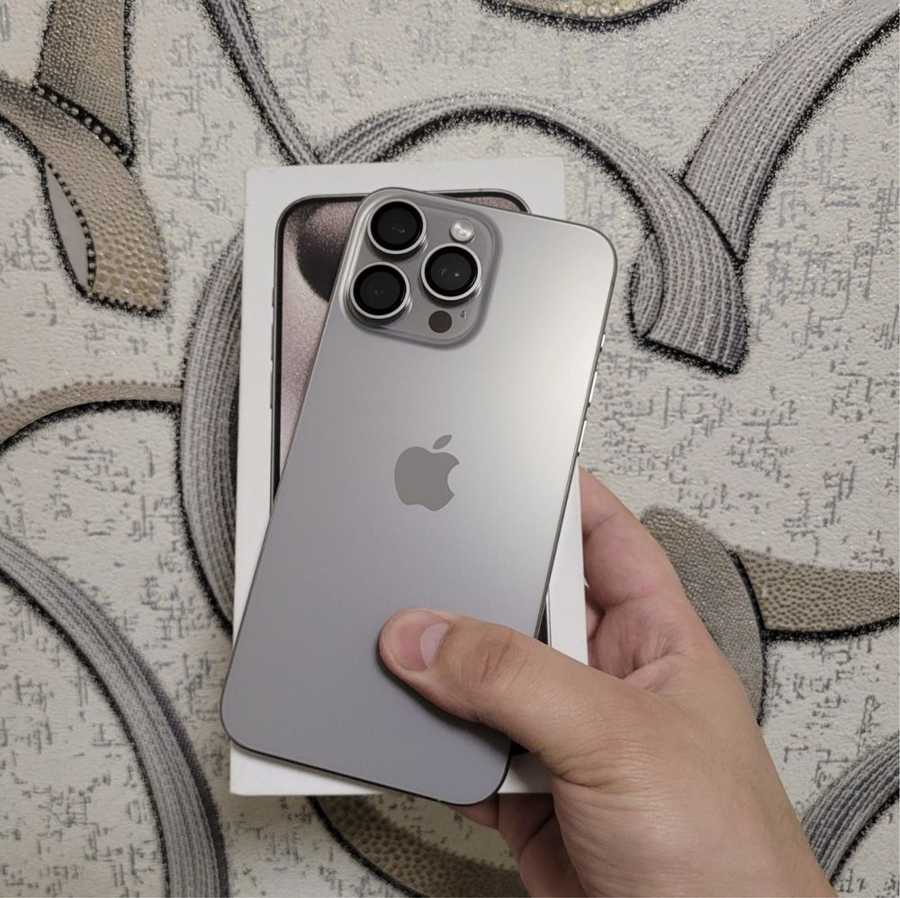 Iphone 15 pro max 256gb. Titanium LL/A.