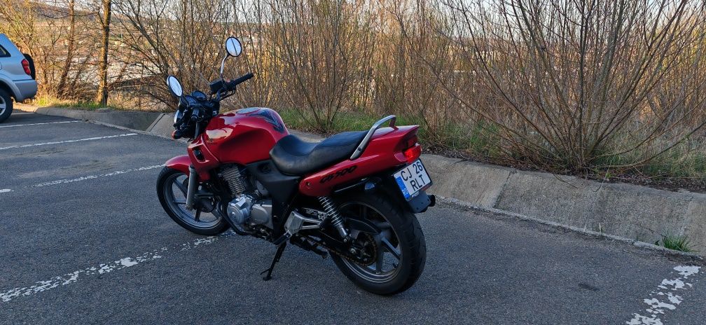 Vând Honda CB500 sau schimb cu scuter 250-300cc