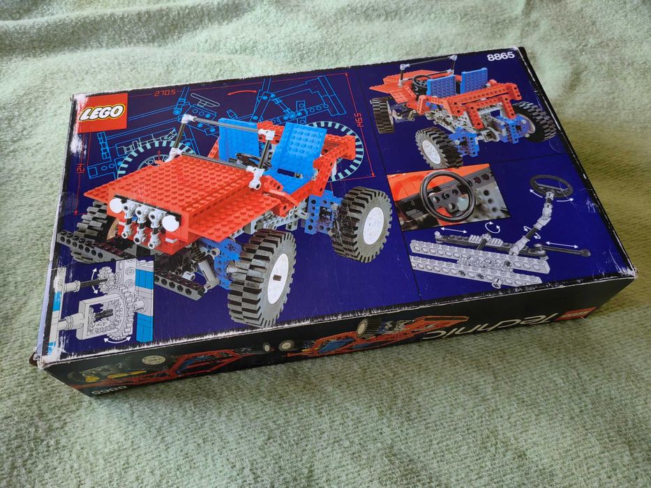 Продавам Лего,LEGO Technic от 1988г. Модел-8865 кола и 8862-багер