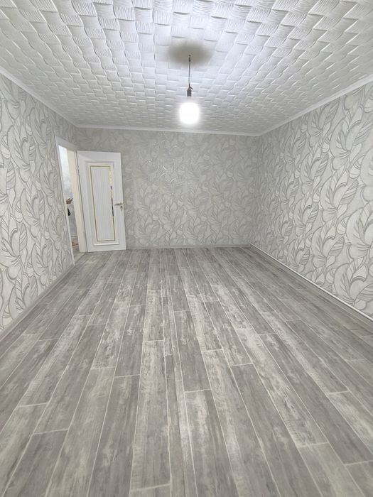 2х./3х. Новый евро ремонт. 1/2. Кирпич. Балкон 2 на 6. Не торец. Акфа