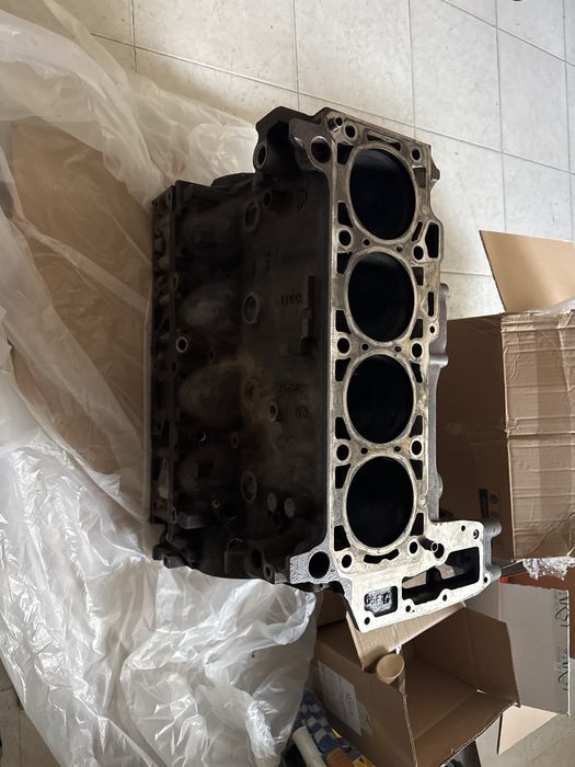 Продавам отремонтирана глава Пежо Ситроен Фиат Ивеко