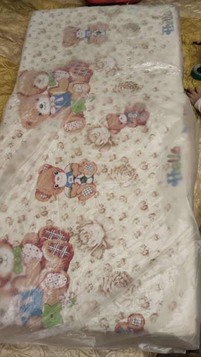 Матрасик в кроватку